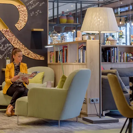 Mercure Mitte 4*