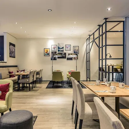 Mercure Mitte Hotell