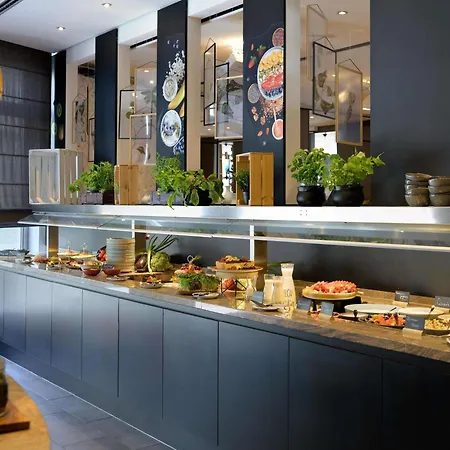Готель Mercure Mitte