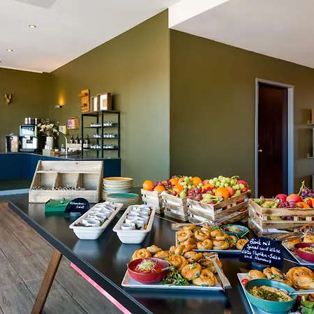 Mercure Mitte Готель